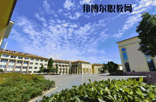 安龍縣職業(yè)技術(shù)學校怎么樣、好不好