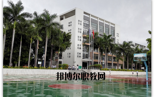 東莞電子科技學(xué)校2020年報(bào)名條件、招生要求、招生對(duì)象