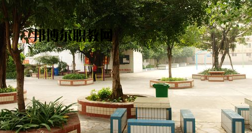 南寧中南理工職業(yè)技術學校2020年報名條件、招生要求、招生對象