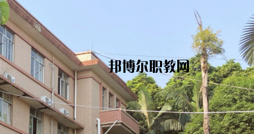廣西工貿(mào)職業(yè)技術(shù)學(xué)校怎么樣、好不好