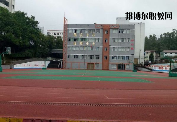 鹽源縣職業(yè)技術(shù)中學(xué)2020年報名條件、招生要求、招生對象