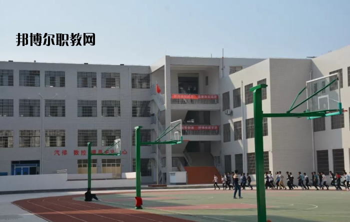 江西于都科技學(xué)校怎么樣、好不好