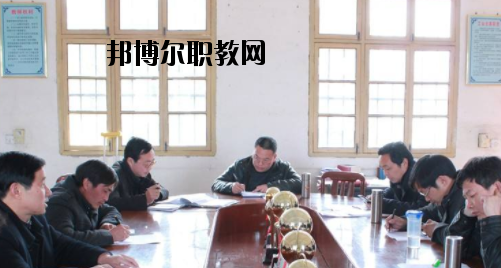 桂林林業(yè)學校2020年報名條件、招生要求、招生對象 