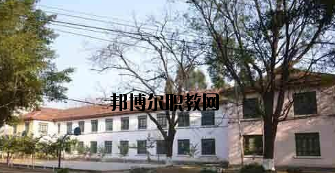 柳州工業(yè)職業(yè)技術(shù)學(xué)校怎么樣、好不好