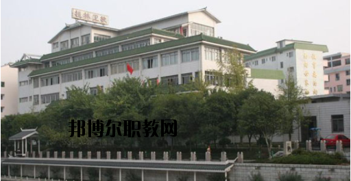 桂林衛(wèi)生學校2020年報名條件、招生要求、招生對象