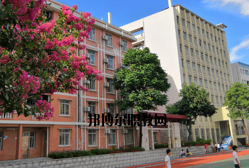 廣東工業(yè)貿(mào)易職業(yè)技術(shù)學(xué)校怎么樣、好不好