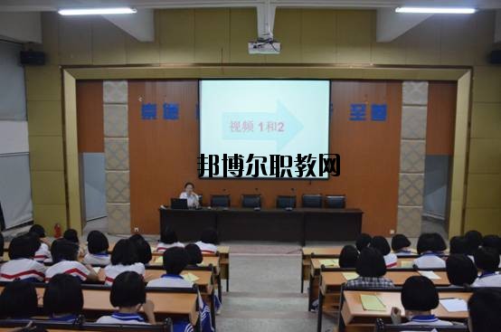 崇義職業(yè)中等專業(yè)學(xué)校2020年報(bào)名條件、招生要求、招生對象 