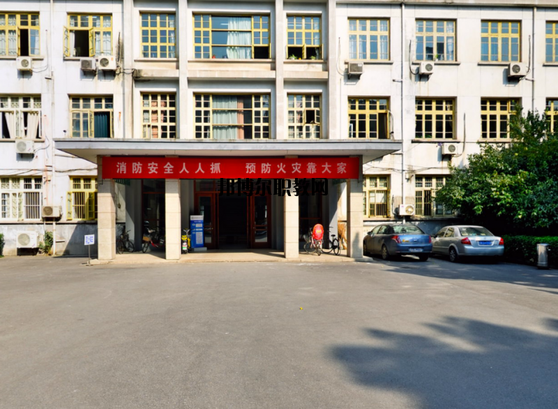 南京醫(yī)科大學2020年報名條件、招生要求、招生對象