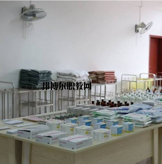 周口衛(wèi)生職業(yè)中等專業(yè)學校2021年報名條件、招生要求、招生對象