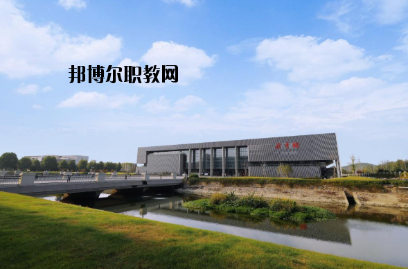 徐州醫(yī)學院怎么樣、好不好