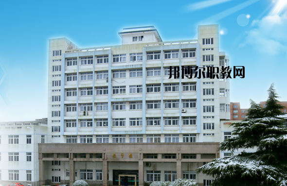 揚州大學醫(yī)學院2020年招生辦聯系電話