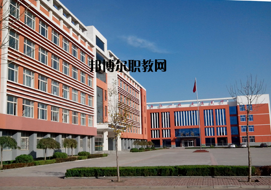 定西工貿(mào)中等專業(yè)學(xué)校2020年報(bào)名條件、招生要求、招生對象