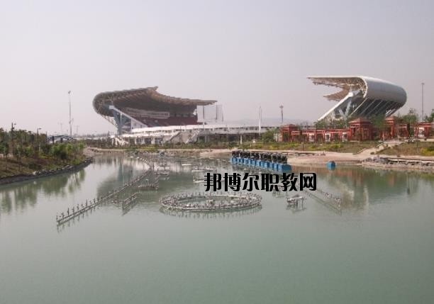 荊門現(xiàn)代學校2020年報名條件、招生要求、招生對象