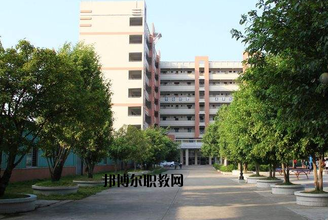 肇慶高要技工學(xué)校怎么樣、好不好
