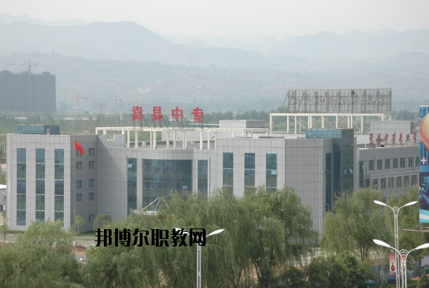 嵩縣中等專業(yè)學校2021年報名條件、招生要求、招生對象