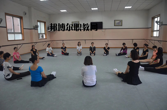 南昌青山湖區(qū)職業(yè)技術(shù)學(xué)校2020年報(bào)名條件、招生要求、招生對(duì)象 