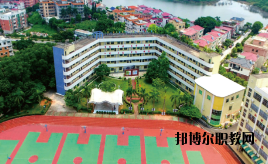 深圳攜創(chuàng)高級技工學(xué)校怎么樣、好不好