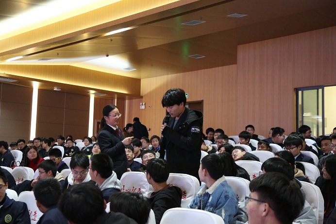 江蘇靖江中等專業(yè)學(xué)校2020年報(bào)名條件、招生要求、招生對(duì)象