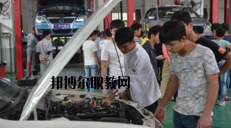 南寧武鳴區(qū)職業(yè)技術(shù)學(xué)校怎么樣、好不好