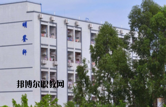 廣東高新技術技工學校2020年報名條件、招生要求、招生對象