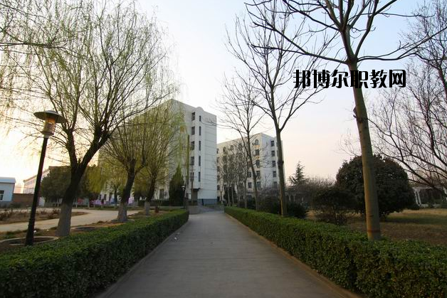 河南洛陽經(jīng)濟學(xué)校怎么樣、好不好