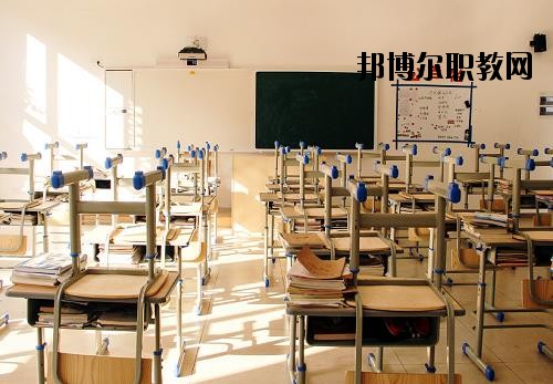 寧波東坤職業(yè)高級(jí)中學(xué)2020年報(bào)名條件、招生要求、招生對(duì)象