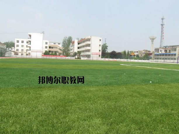 阜陽經(jīng)貿(mào)旅游學(xué)校2020年報(bào)名條件、招生要求、招生對象