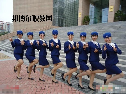 成都翔飛航空職業(yè)技術(shù)學(xué)校2020年報(bào)名條件、招生要求、招生對(duì)象