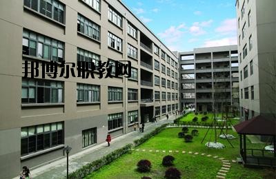 成都信息工程職業(yè)技術(shù)學(xué)校怎么樣、好不好