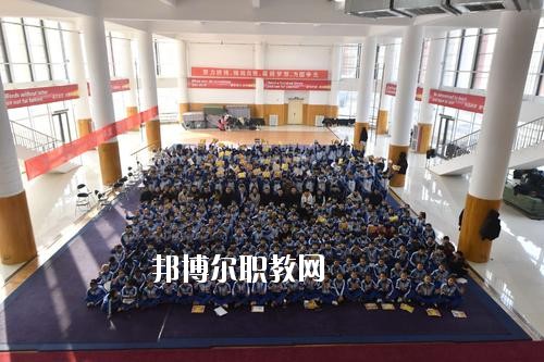 許昌體育運動學(xué)校2021年報名條件、招生要求、招生對象