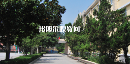 陜西藍(lán)天民航技師學(xué)院2020年報(bào)名條件、招生要求、招生對(duì)象