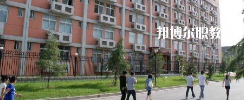 西安工業(yè)科技技術(shù)學(xué)校2020年報(bào)名條件、招生要求、招生對(duì)象