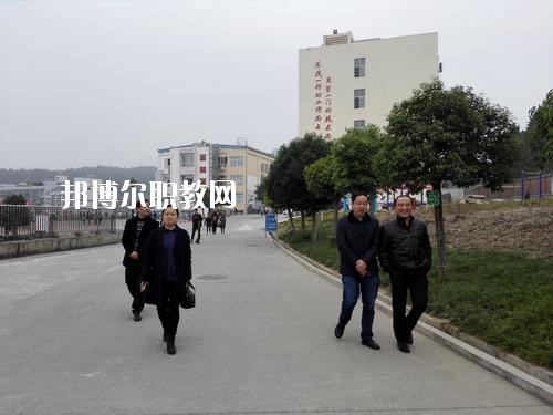 綿陽游仙職業(yè)教育中心2020年報(bào)名條件、招生要求、招生對(duì)象
