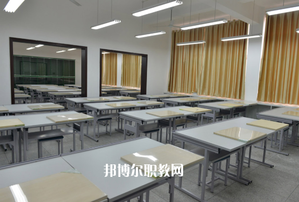 安慶工業(yè)學(xué)校怎么樣、好不好