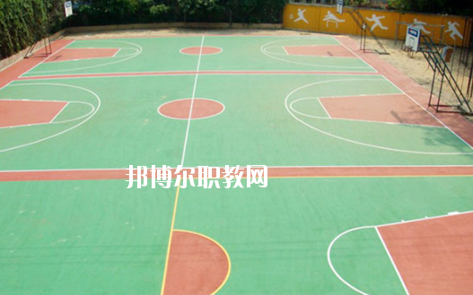 廣州市穗華職業(yè)技術(shù)學(xué)校2020年報名條件、招生要求、招生對象