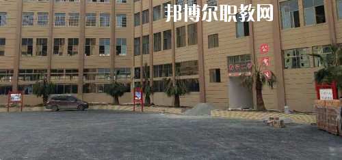 貴州航空工業(yè)技師學院樂灣校區(qū)2020年報名條件、招生要求、招生對象