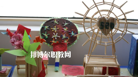 古浪縣大靖職業(yè)技術(shù)教育中心2020年學(xué)費(fèi)、收費(fèi)多少