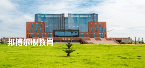 安順職業(yè)技術(shù)學(xué)院(中職部)2020年報(bào)名條件、招生要求、招生對(duì)象
