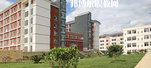 黔南民族職業(yè)技術(shù)學(xué)院(中職部)2020年報(bào)名條件、招生要求、招生對(duì)象