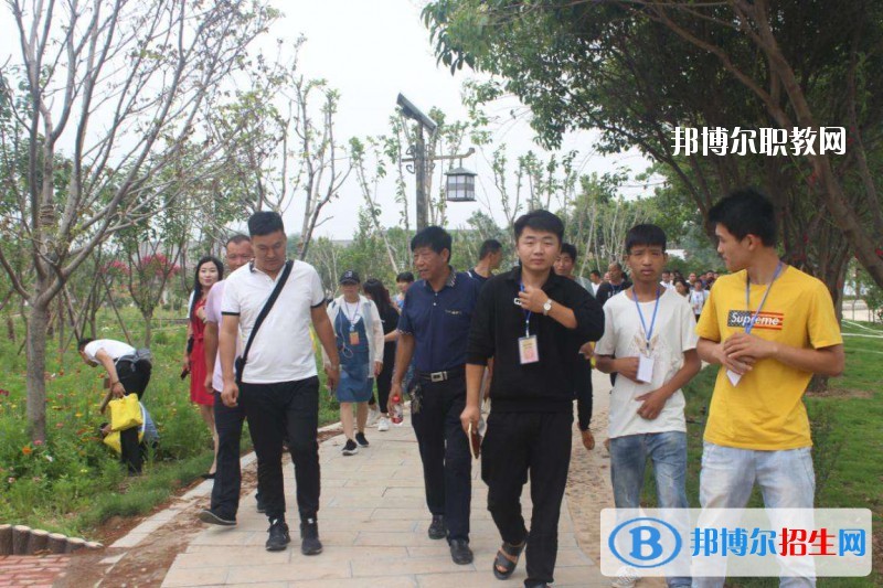 中國共產(chǎn)主義青年團河南省團校2021年報名條件、招生要求、招生對象
