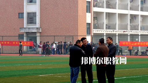 蕪湖科技工程學(xué)校2020年報(bào)名條件、招生要求、招生對象