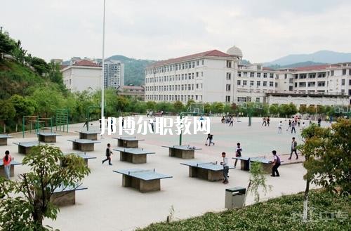 四川劍閣職業(yè)高級(jí)中學(xué)校2020年報(bào)名條件、招生要求、招生對(duì)象