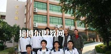 三臺(tái)縣樂安職業(yè)高級(jí)中學(xué)怎么樣、好不好