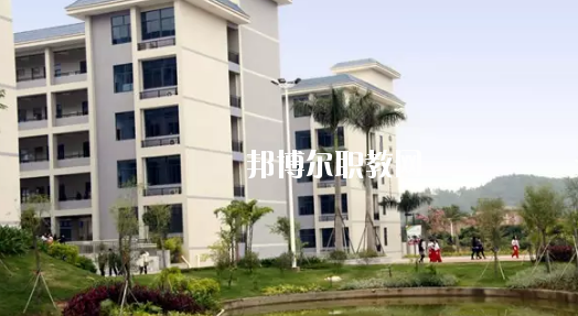 惠州商貿(mào)旅游高級職業(yè)技術(shù)學校2020年學費、收費多少