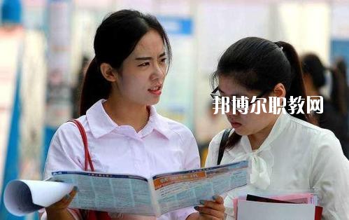 四川2020年讀幼師學(xué)?？梢钥即髮W(xué)嗎