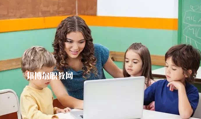 湖北2020年幼師學(xué)校什么專(zhuān)業(yè)比較好