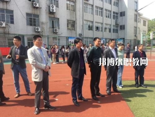 長垣縣職業(yè)中等專業(yè)學(xué)校2021年報名條件、招生要求、招生對象