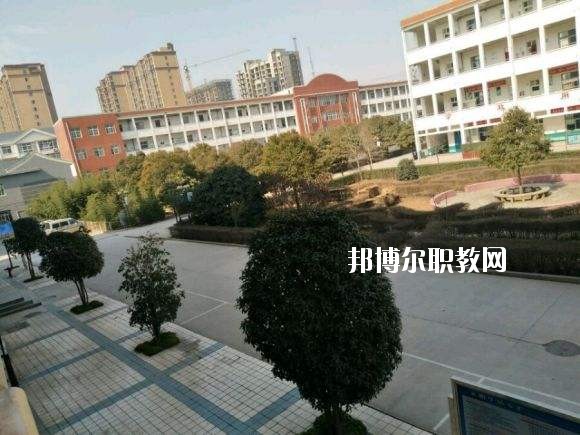 沁陽市職業(yè)教育中心學(xué)校2021年報名條件、招生要求、招生對象