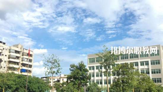 梅縣技工學(xué)校2020年報名條件、招生要求、招生對象