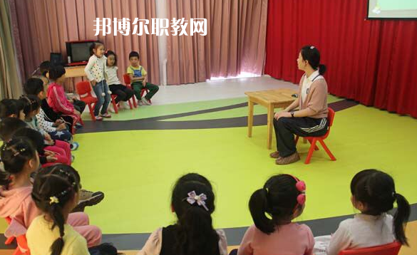 湖北2020年幼師學(xué)校畢業(yè)是什么學(xué)歷
